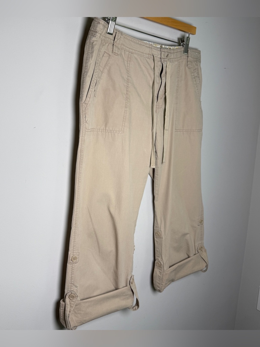 Vintage Y2K Old Navy Cargo Capris | Size 12 | Khaki | Roll-Tab Hem | Crunchy - Picture 2 of 8